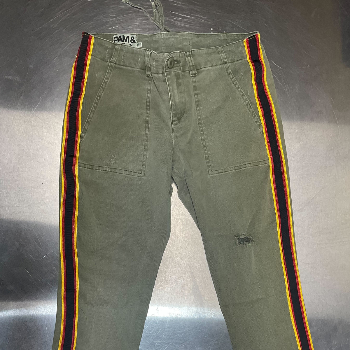 Premium, Mid-Range & Vintage Secondhand Apparel Mix