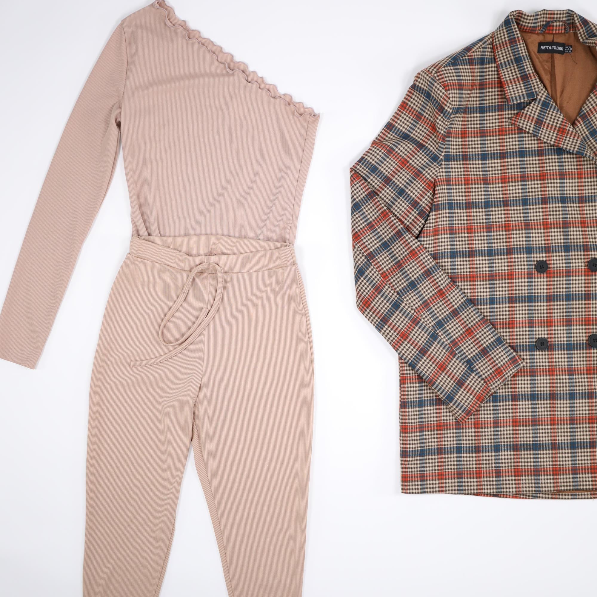 PrettyLittleThing Women's Secondhand Wholesale Clothing - NuSource