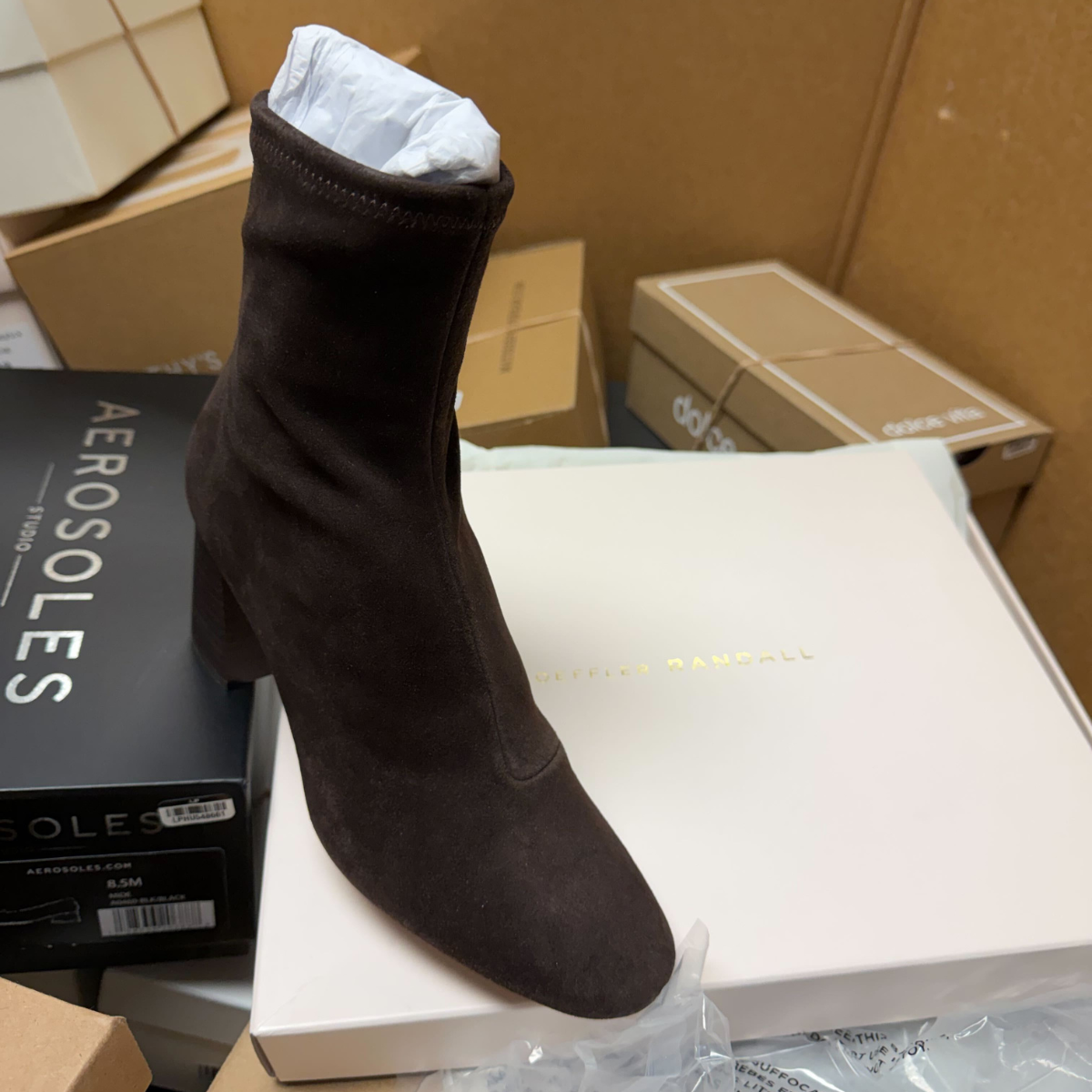 Tuckernuck & Friends —  Footwear Returns - NuSource