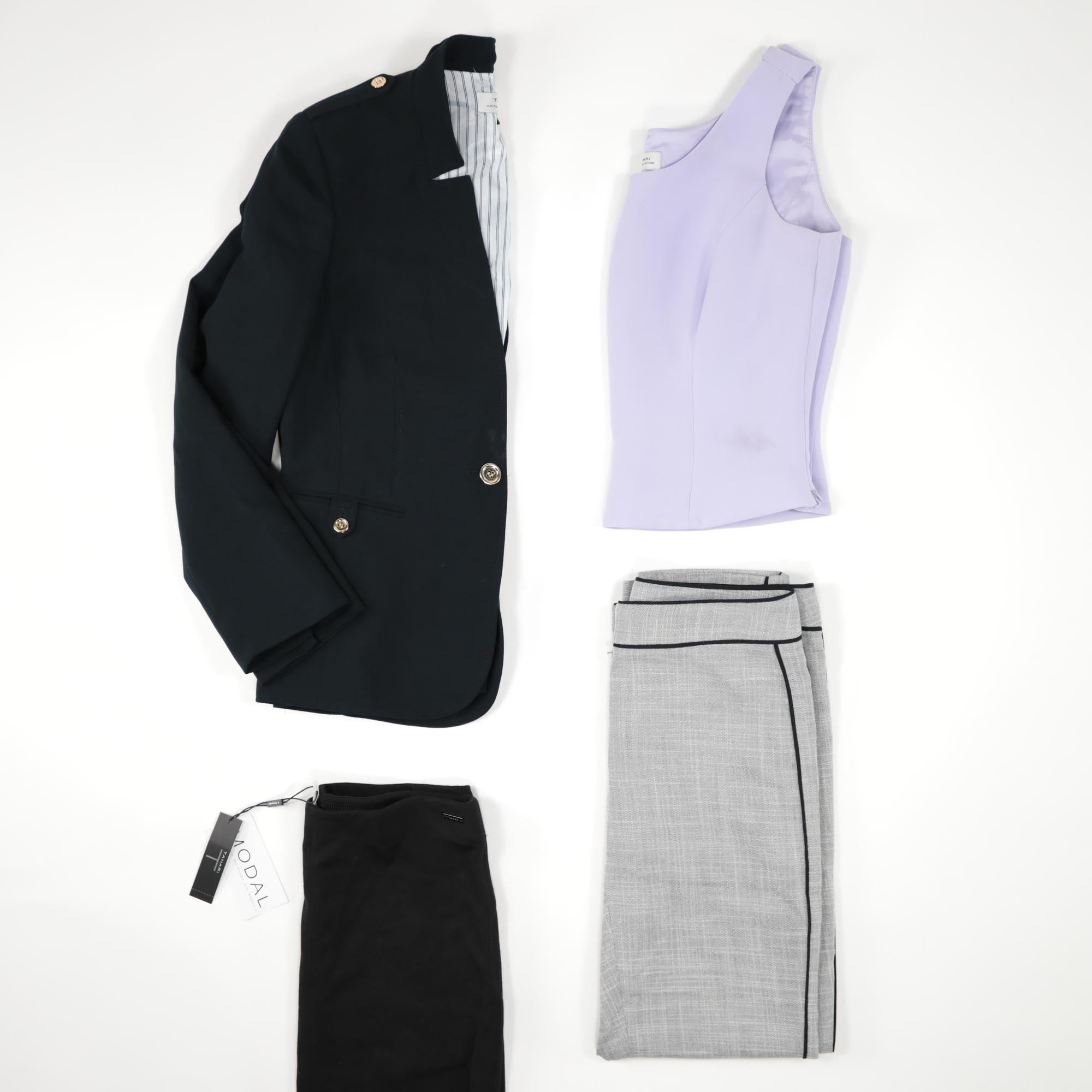 Tahari Women's Secondhand Wholesale Clothing - NuSource