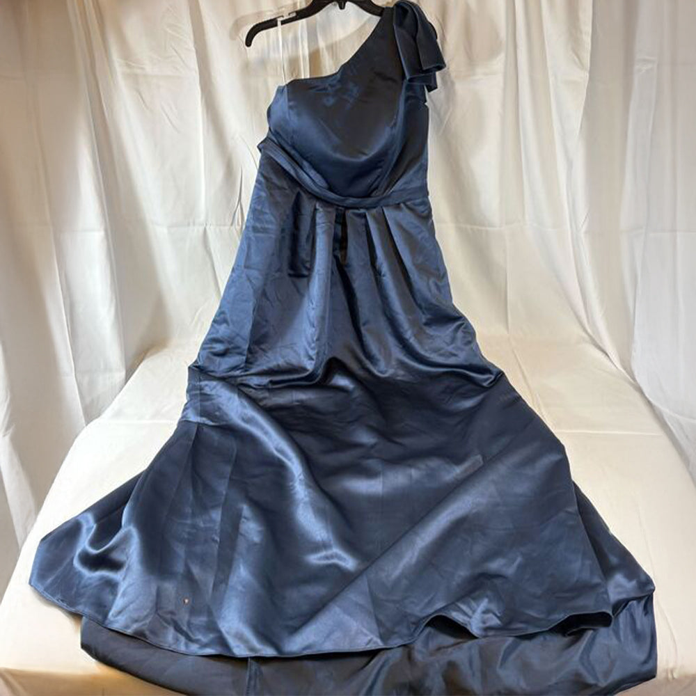 NWT/NWOT Women's Assorted Formal Dresses